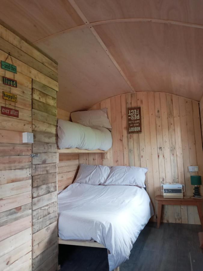 Orchard Meadow Shepherd Huts Leek-Buxton-Ashbourne Upper Elkstone Exterior foto